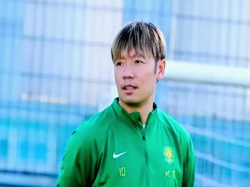 终结5轮不胜！国安1-0绝杀新鹏城 张稀哲89分钟绝杀送新鹏城3连败